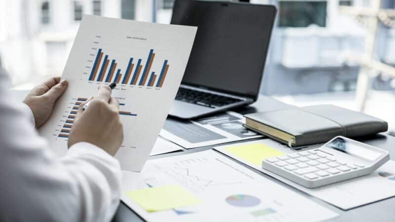 החשיבות של סרטונים לטיקטוק כדרך להעלאת מכירות באתר